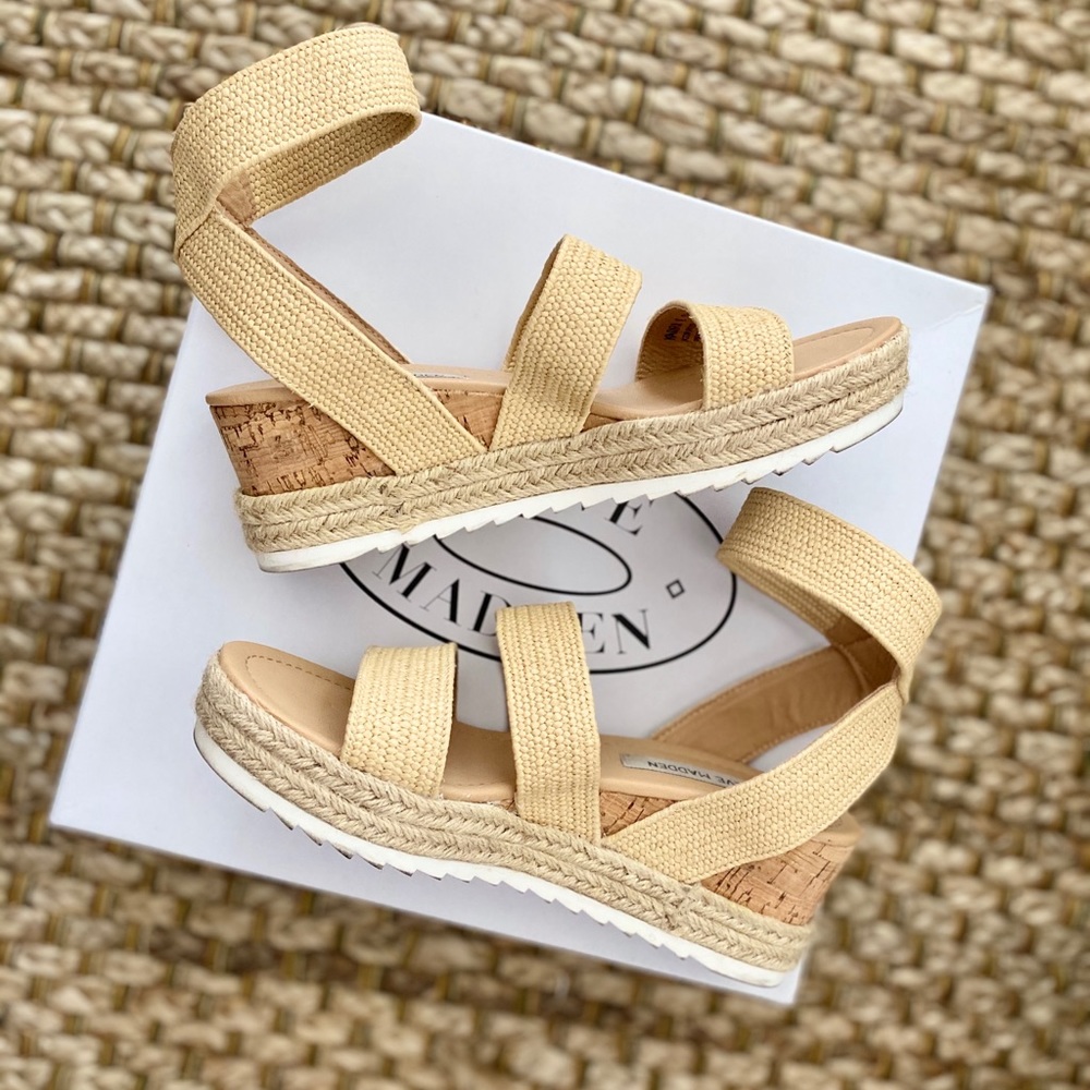 Steve Madden platform sandal